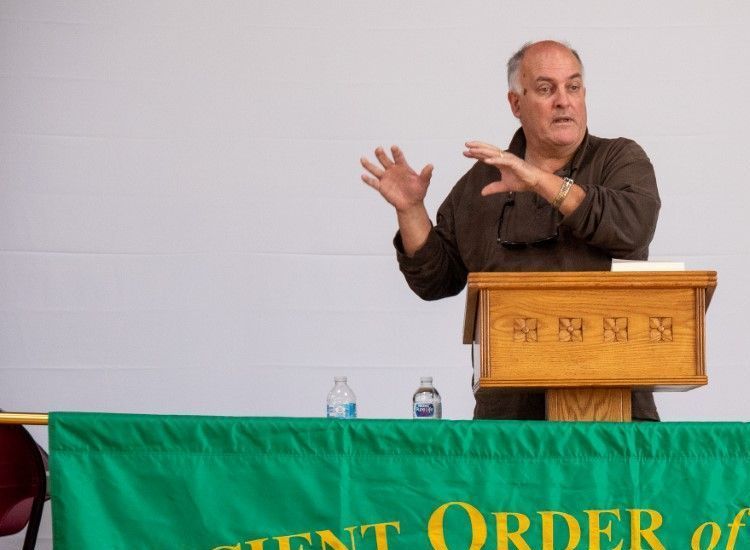 Hibernians Host O'Hanlon