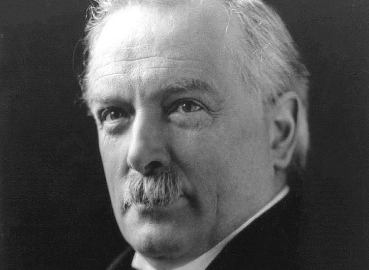 O'SHEA:  Ireland's Partition and the Treaty that Followed