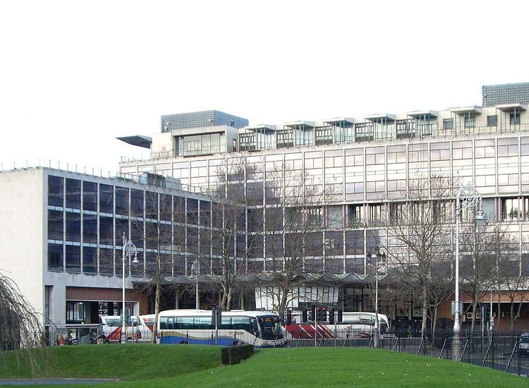 ADAMS: Early On a December Morn'