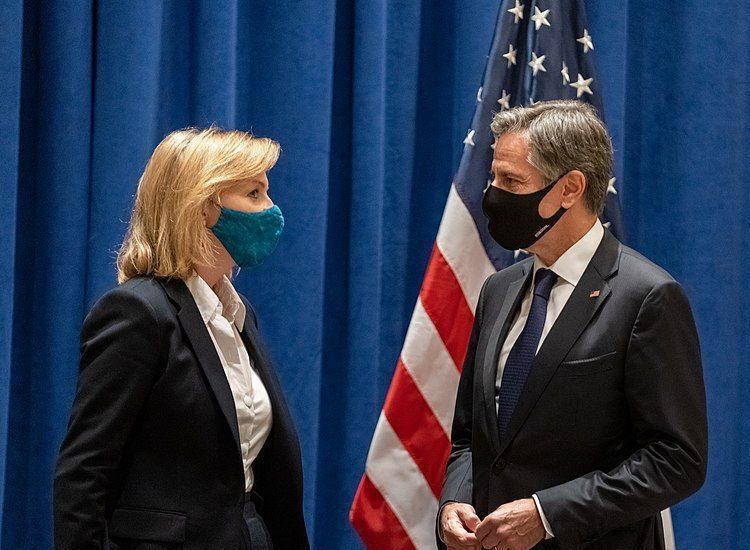 Donaldson Pauses as Protocol Showdown Looms