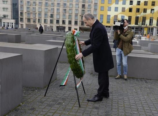 Martin Remembers Victims of the Holocaust