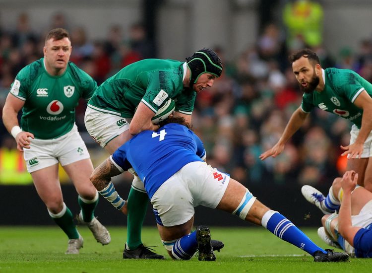 Irish score 9 tries vs. depleted Italy