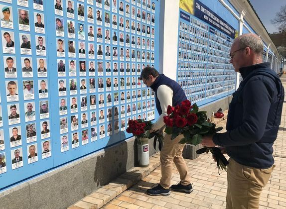 Coveney in Ukraine Visit