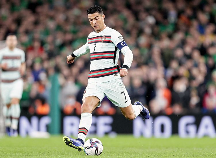 Reds to meet Blues in FA Cup final