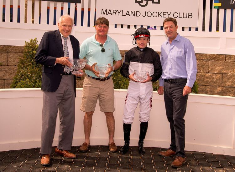 Lynch keeps it simple in Laurel stakes