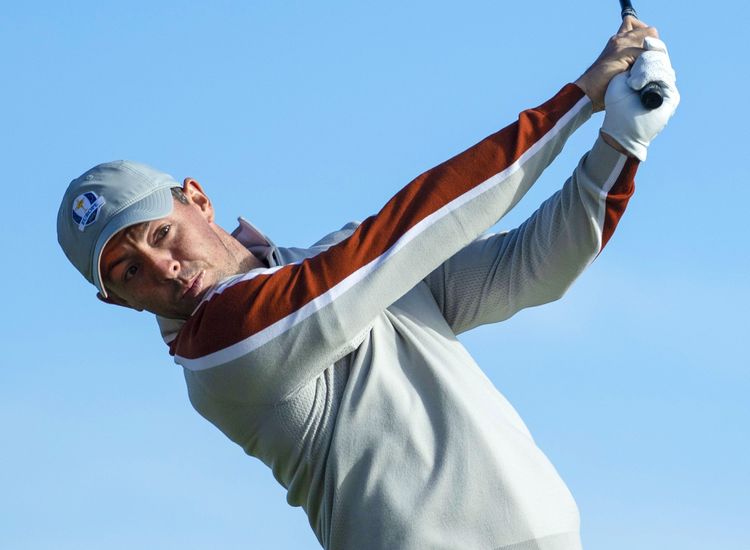 Another late bid fails for McIlroy