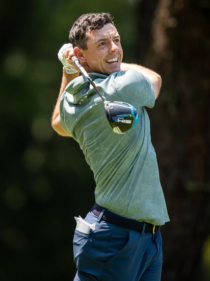 McIlroy retains Canadian Open 