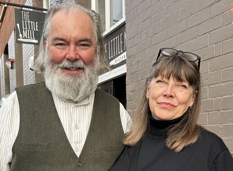 Meet the disruptive bibliomaniac throwing the book at the publishing industry