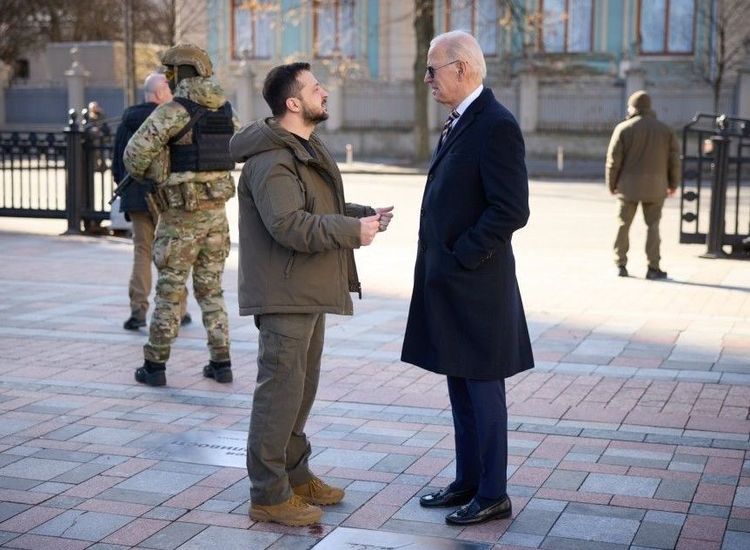 EDITORIAL:  Slava Ukraini