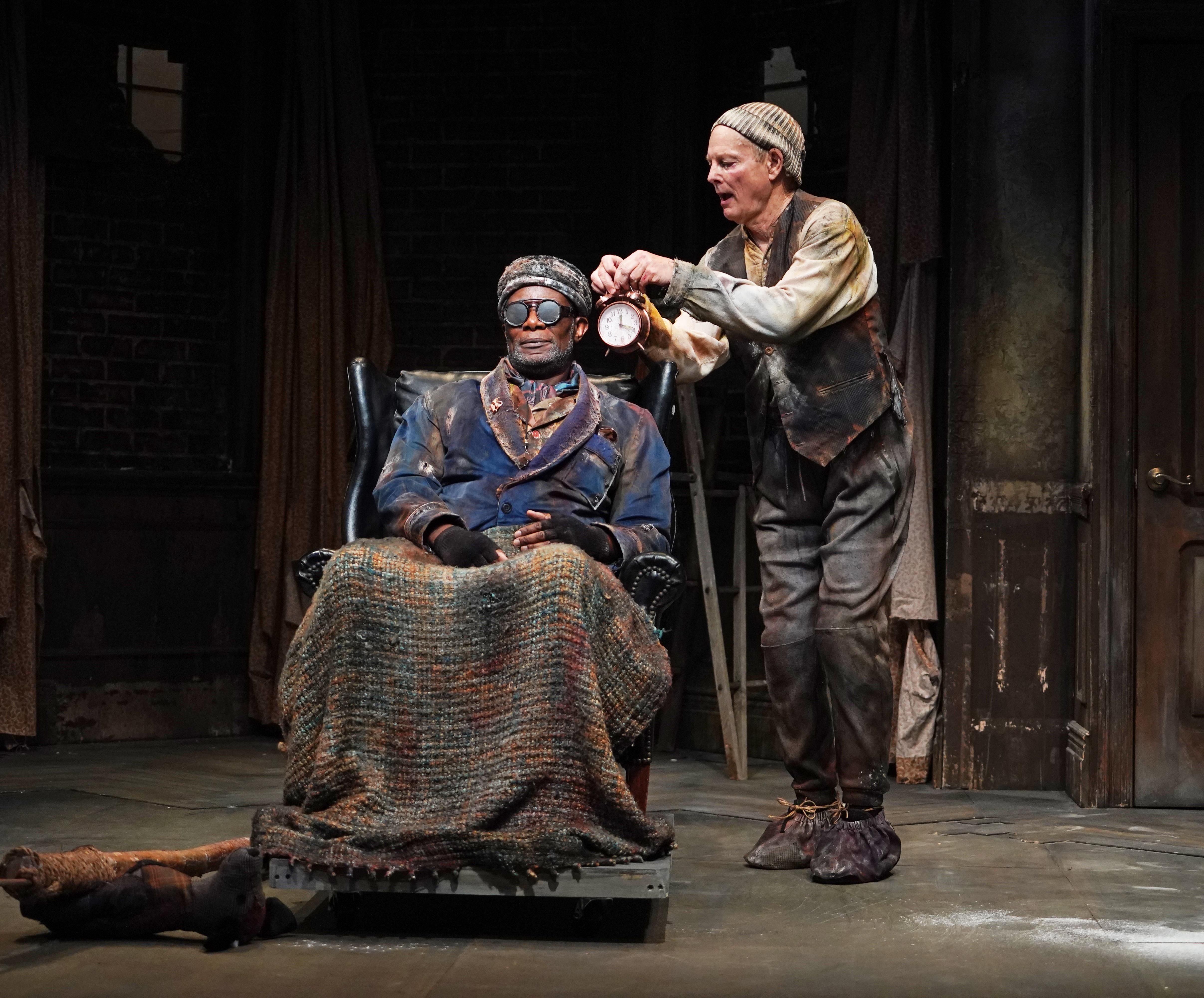 John douglas thompson and bill irwin in the 2023 irish rep production of endgame   photo by carol rosegg  1  rsz