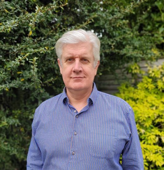 Spooks target a leading pol