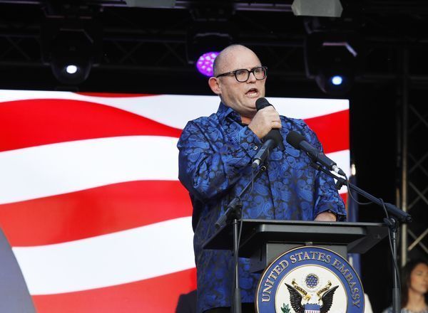 Tynan Sings For America