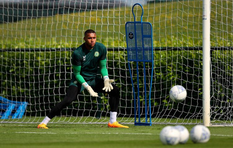 Bazunu praises 'brave' Kenny