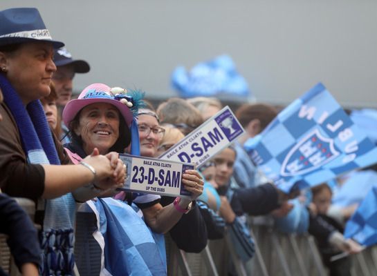 Dub Fans Celebrate Win
