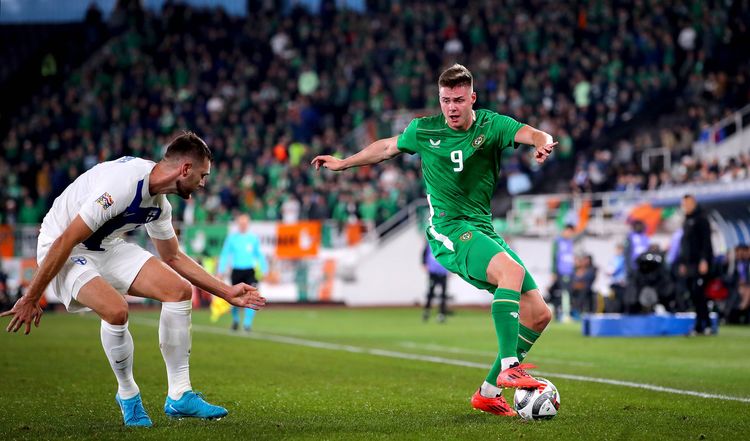 Manager gets 1st win as Irish come back in Helsinki