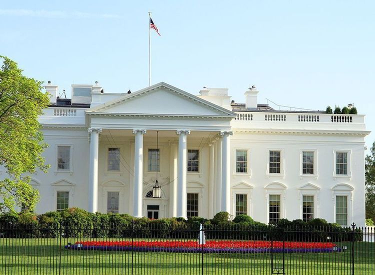 OPINION: In Tight Race, Both Candidates Have Achilles' Heel