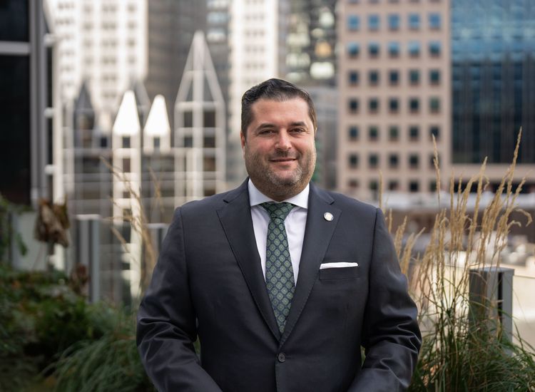 State Senator Robinson's thumbs-up for Pennsylvania-Ireland Trade Commission 