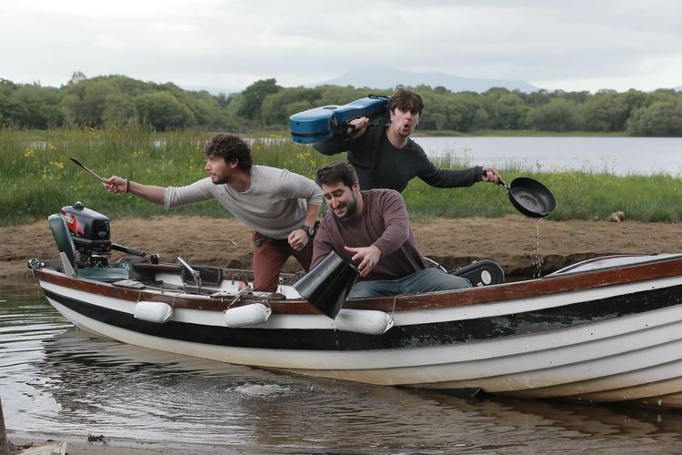 A couple of crowdpleaser ideas for the Christmas trad gift list