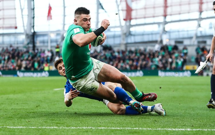 Ireland too strong for Italians
