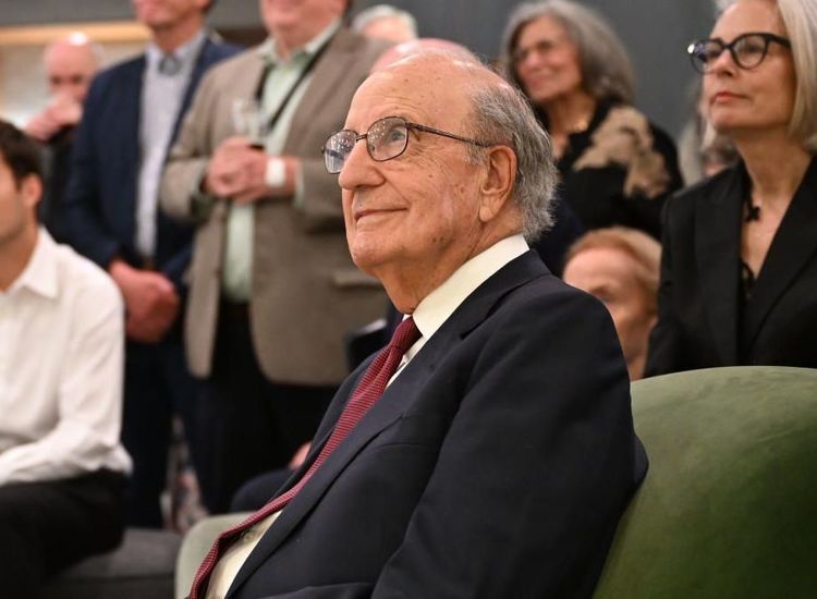 Mitchell Scholarships Will 'Pause'