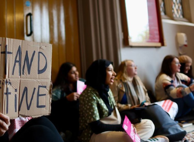 Queen's Protestors Welcome Divest Move But.....