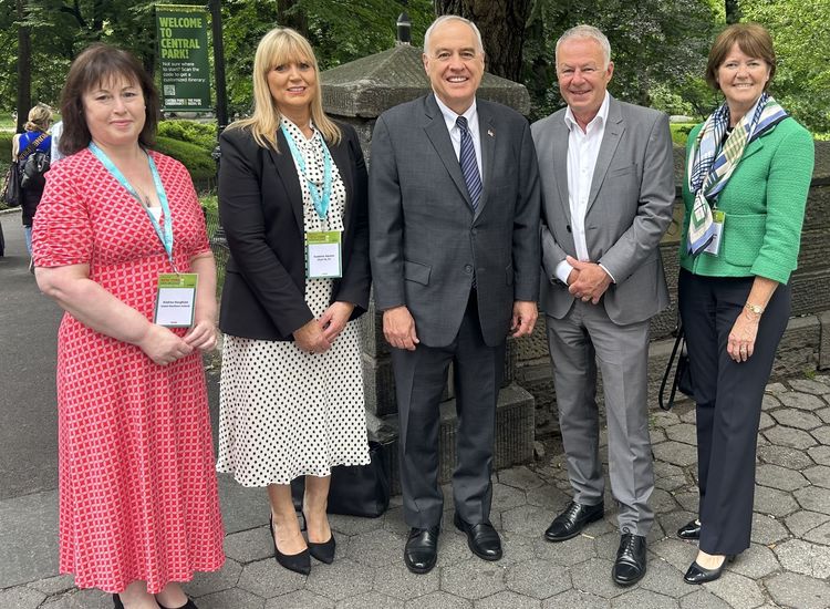 Comptroller to address Labor Leaders on NY pension fund peace process investments