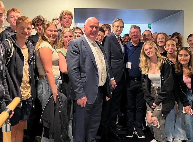 Taoiseach Meets American Students