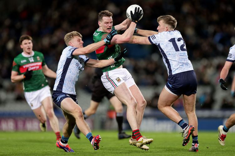 Bugler leads Dublin footballers' march to victory over Mayo