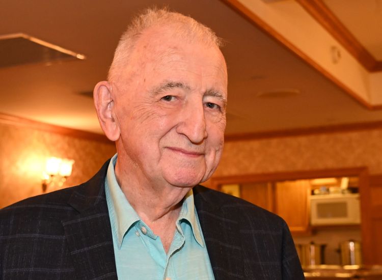 Echo Columnist Gerry O'Shea, 80