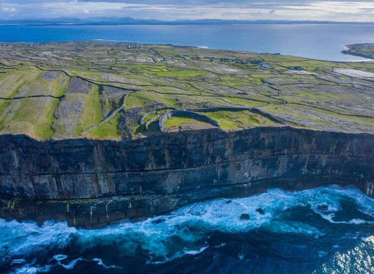 Exploring Ireland - A Short Flight to Long Ago