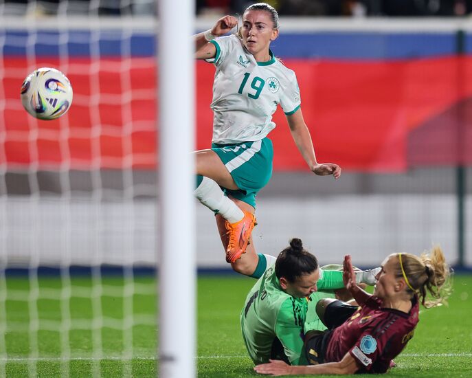Ireland WNT promoted after 5-4 playoff win over Belgium