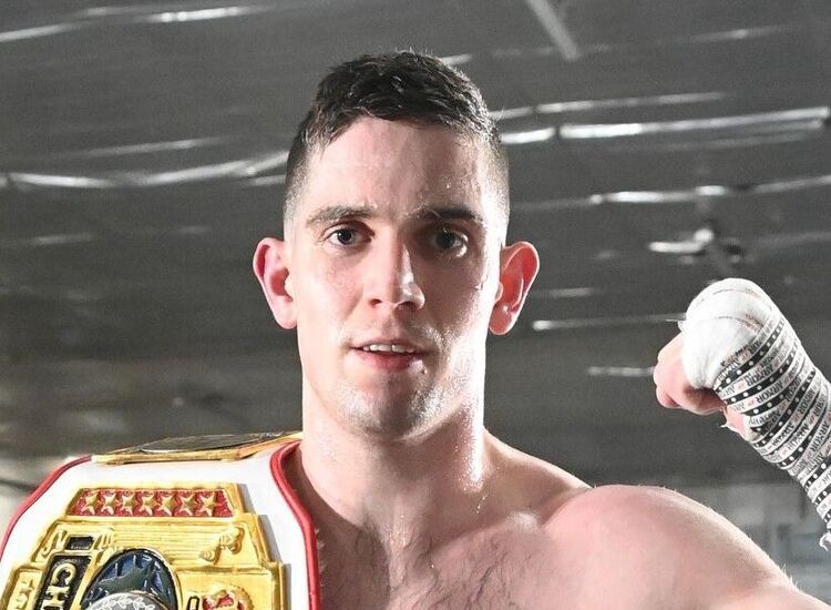 O'Toole goes 15-0 with 4th round TKO in Revere