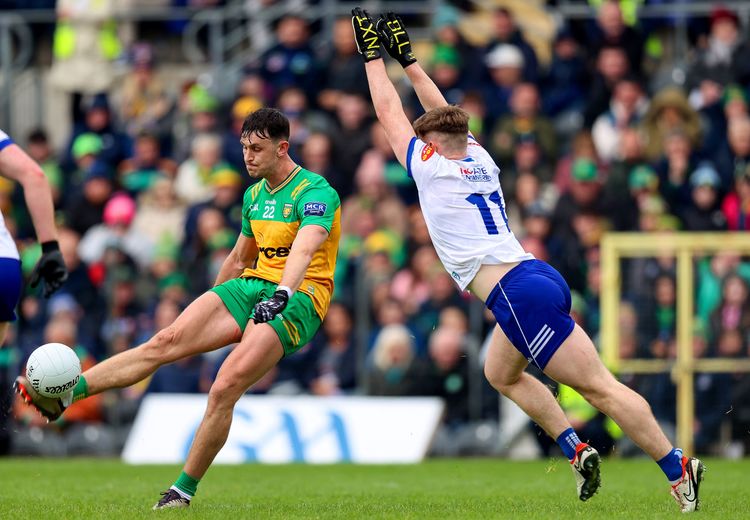 Donegal withstand late surge