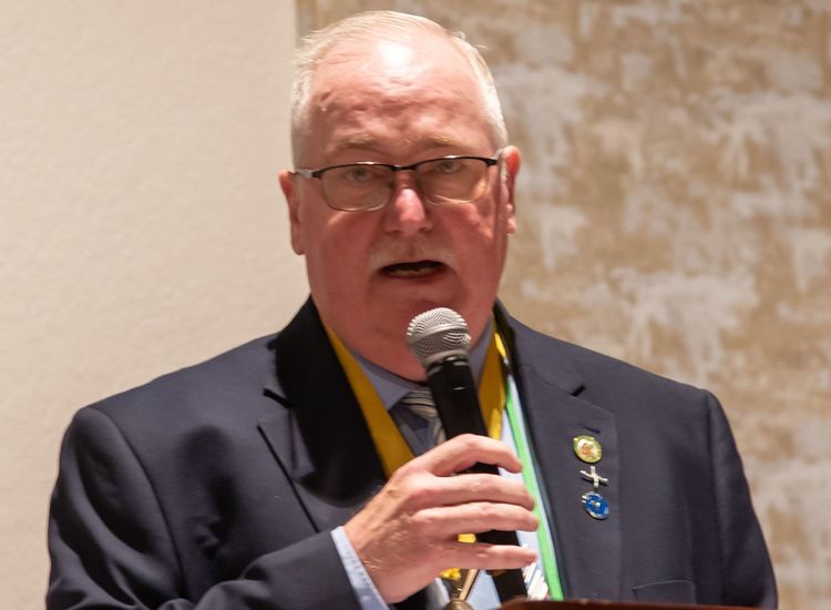 Hibernians Condemn Trump 'Pope' Photo