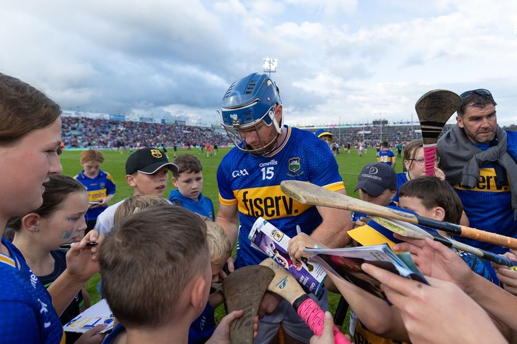Kerr's 3-2 proves crucial for Bk