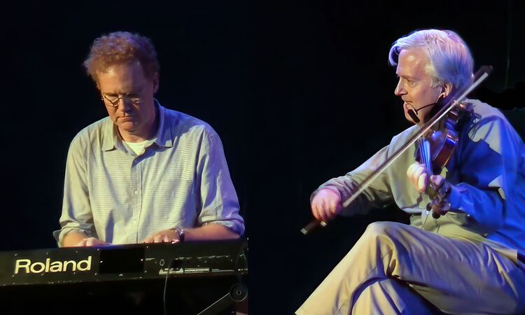 Conway's album 'Wallace Avenue' tells a compelling story