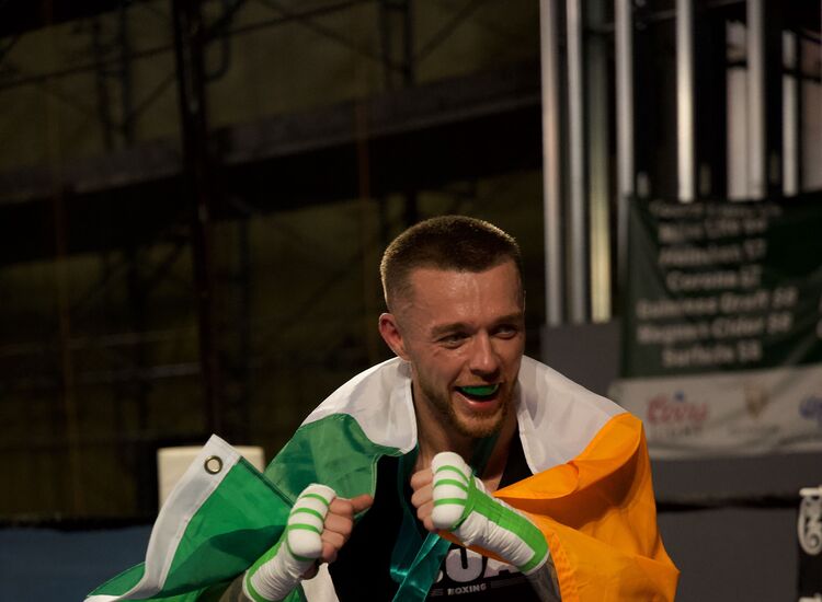 Egan boxes clever at Gaelic Park