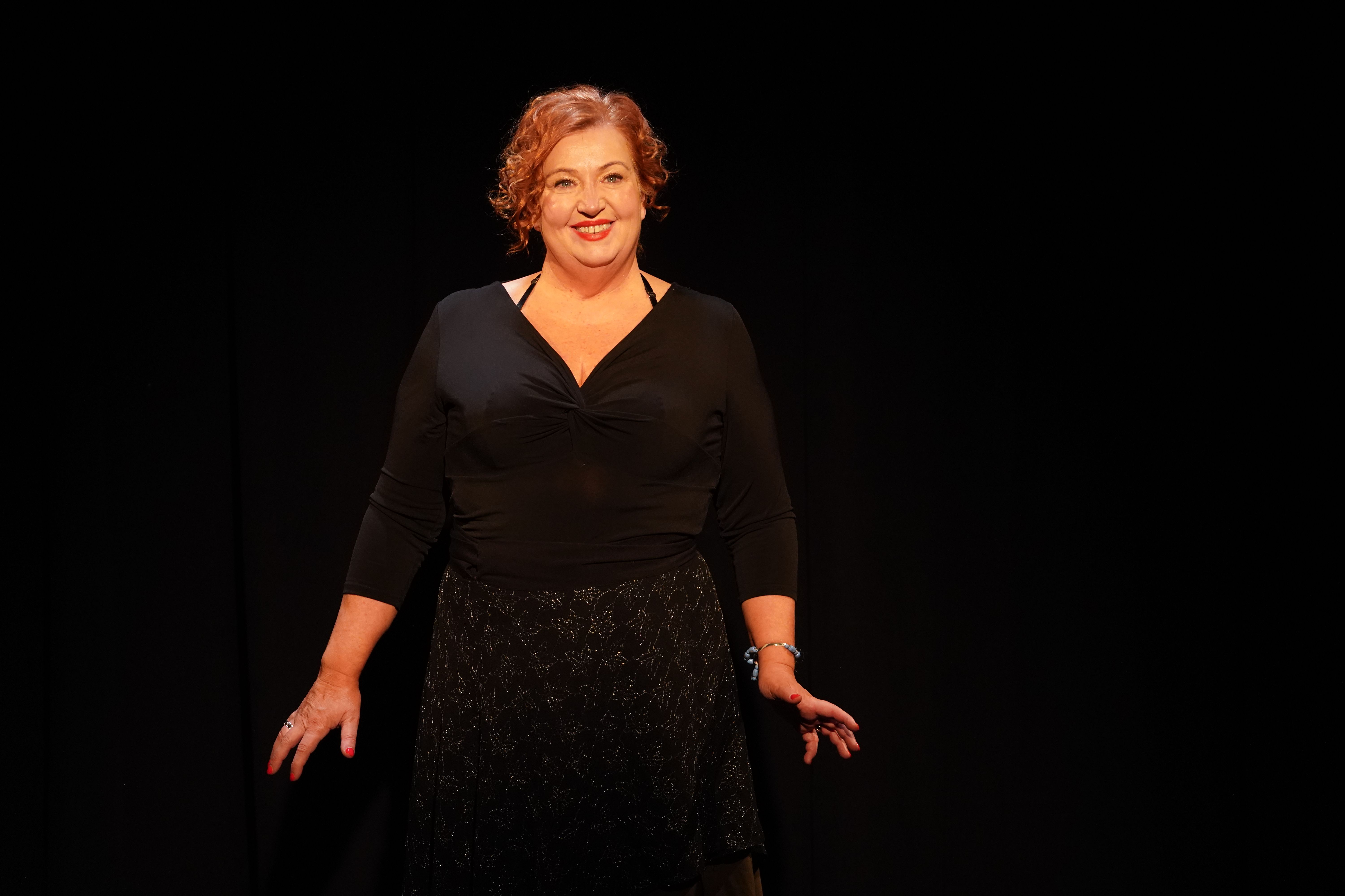The odds were against Mary Kate O’Flanagan on the opening weekend of her one-woman show at the Irish Repertory Theatre, “Making a Show of Myself”. ...
