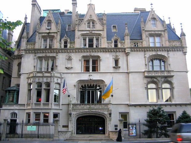 All things Irish and all things Ukrainian will be meeting on Saint Patrick's Day when the 15th annual Sober Saint Patrick's Day celebration takes p...