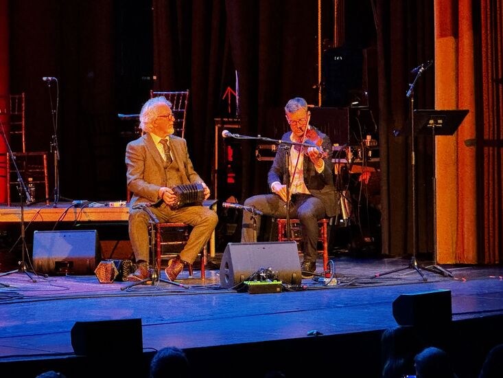 'Drawing from the Well' presents music, dance at highest levels