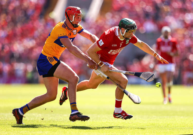 Tyrone win narrowly in west