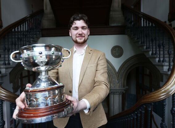 Big Voice Big Trophy