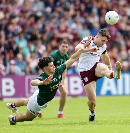 Cork Louth advance to last 8