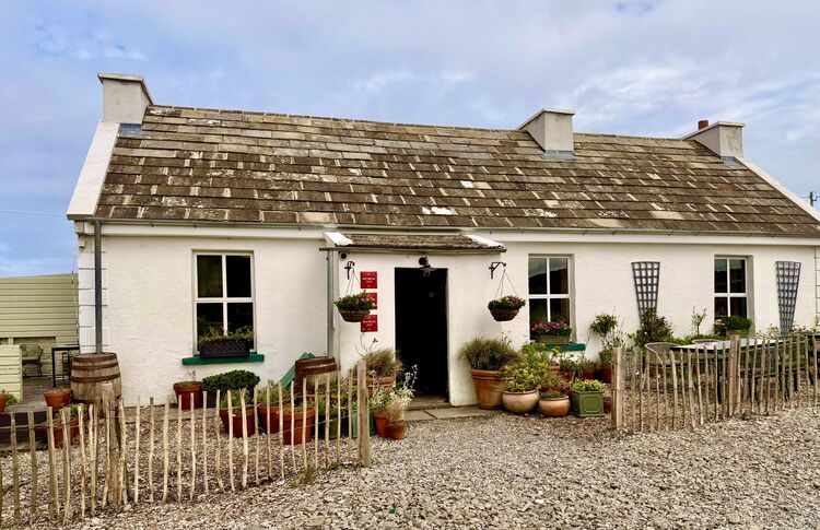 Star Shines on Clare Cottage Restaurant