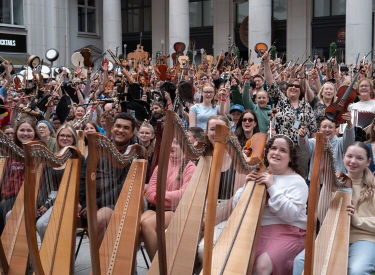 Rolling our red carpet to Teamsters' Pres as Fleadh fever grips Belfast