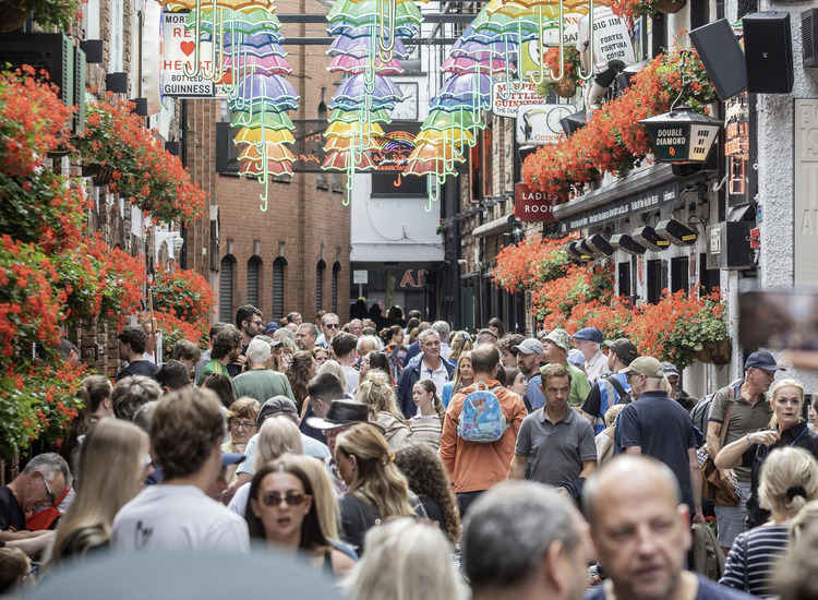 Fleadh Draws Record Crowds to Belfast