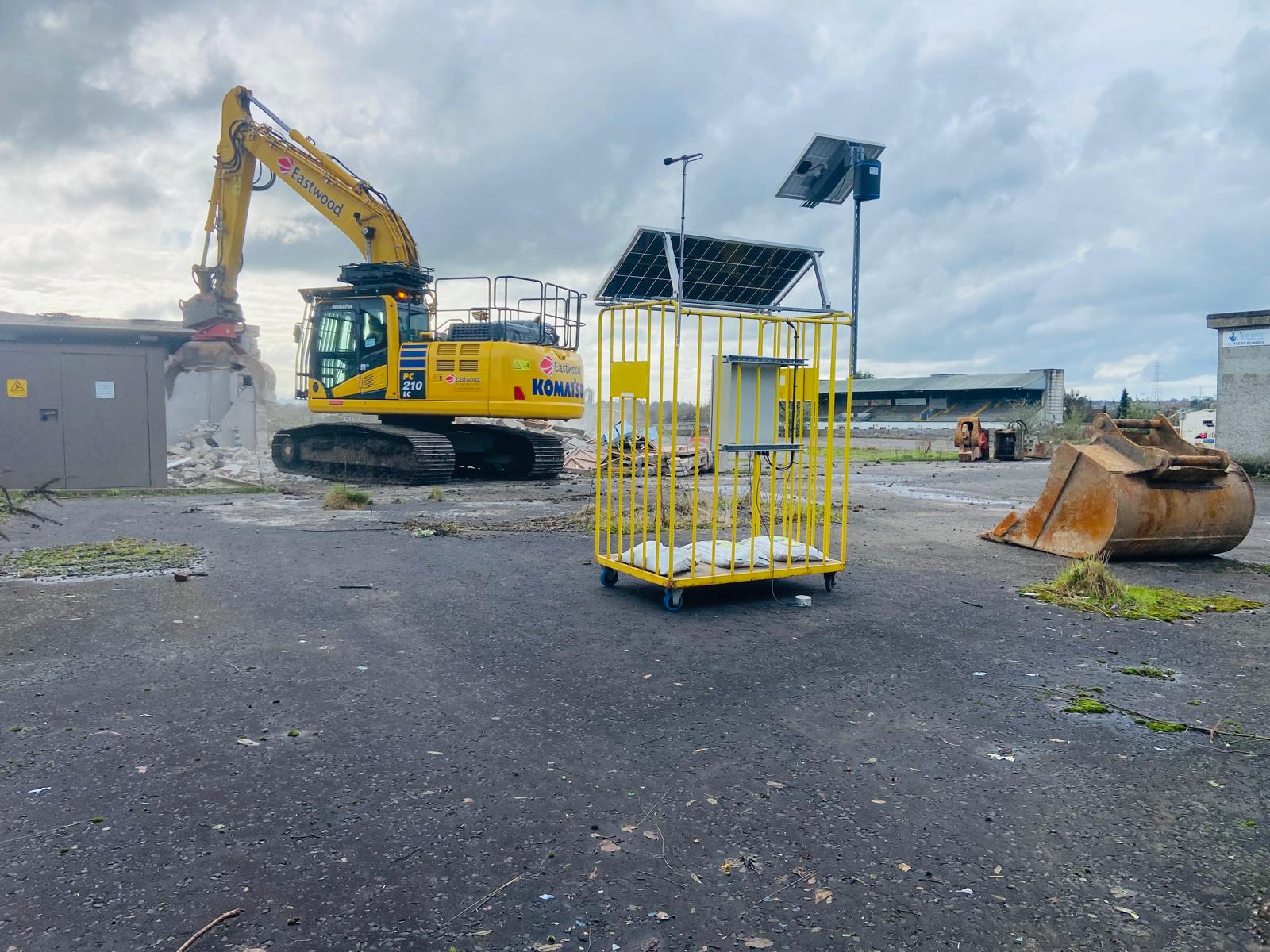 MONDAY’S Irish Times has an editorial dealing with the possibility of the collapse of the Northern Assembly at Stormont. This is the latest media-d...