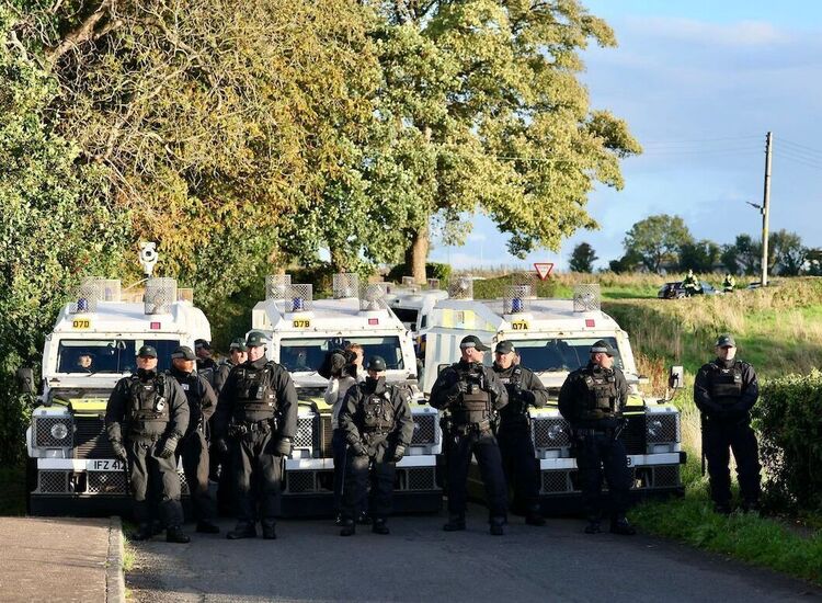 Drumcree stand-off continues as Orange Order march attempts blocked by police 