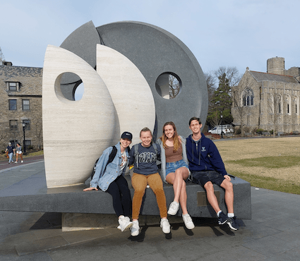 MOL AN ÓIGE: Irish language students at Villanova