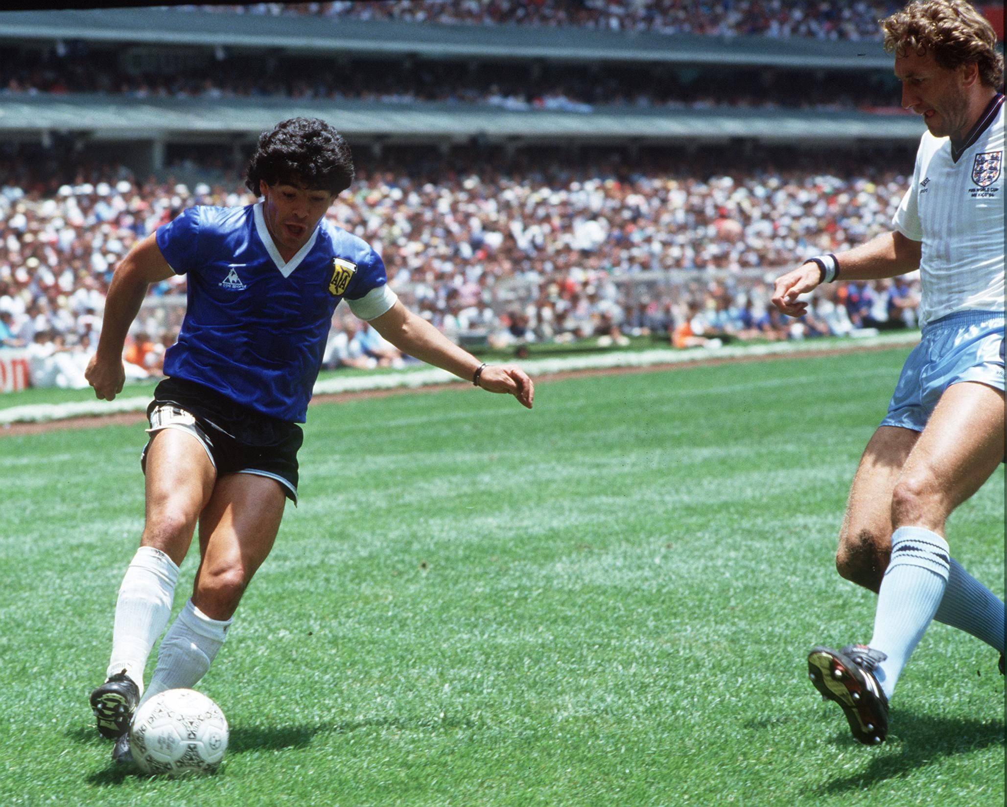 Argentina's Diego Maradona and Terry Butcher of England during the 1986 World Cup. INPHO/BILLY STICKLAND